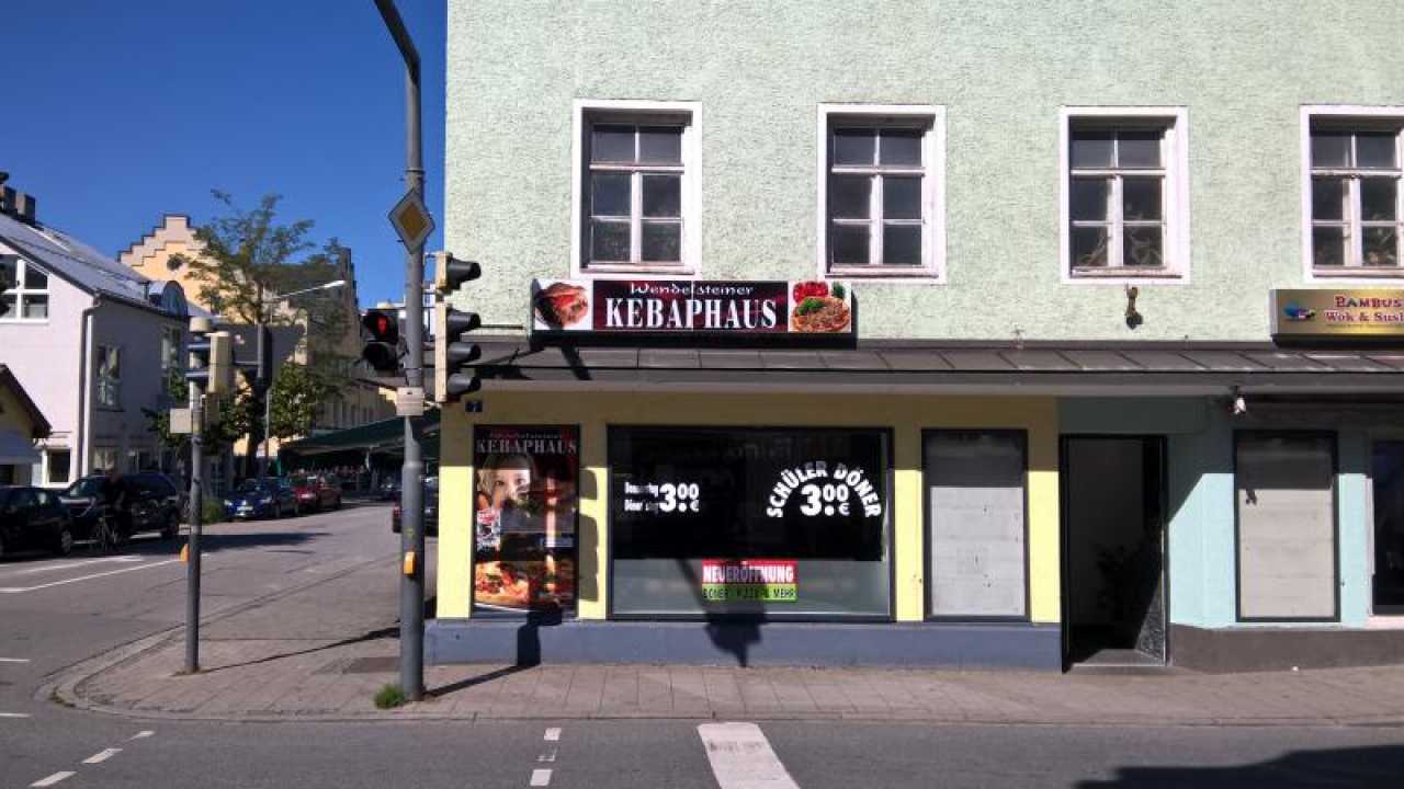 Wendelsteiner Kebaphaus in Rosenheim - Kche: Dner