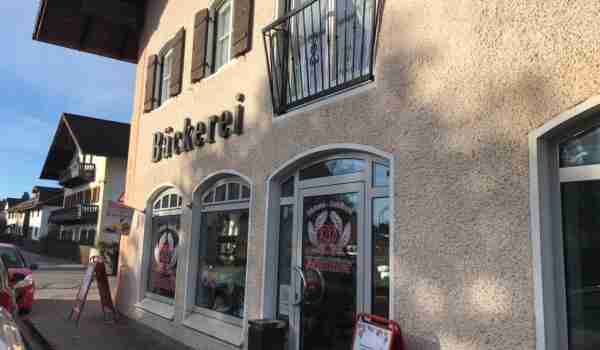 Bäckerei Adlmaier 5e3567426902c685561267_5e356ad8c36aa5.40486086.jpg